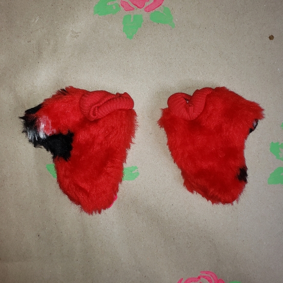 B.T. KIDS RED WITH BLACK SPOTS FAUX FUR JACKET WITH SCOTTISH TERRIERS SIZE 3T - Picture 7 of 8